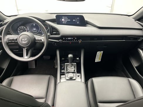 Certified 2025 MAZDA MAZDA3 s Sport image 4