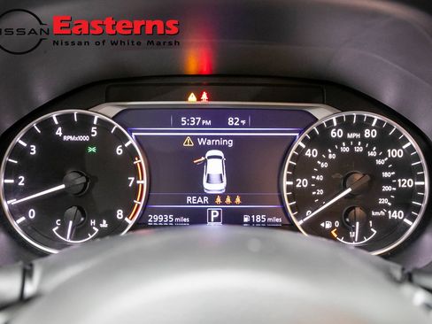 Used 2023 Nissan Altima 2.5 SR AWD/4WD image 17