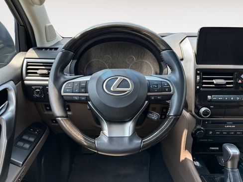 Used 2023 Lexus GX 460 Premium w/ Premium Package AWD/4WD image 12