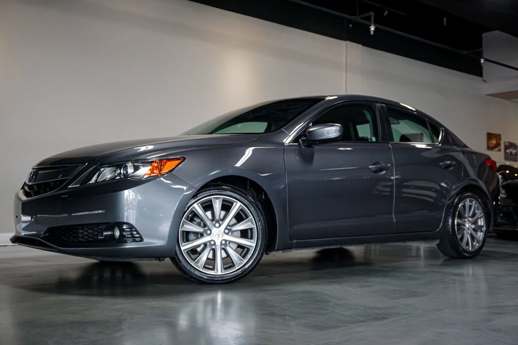 Used 2014 Acura ILX w/ Premium Package FWD image 1