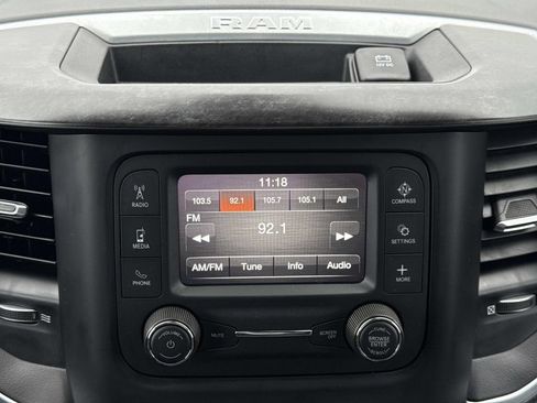 Used 2023 RAM 1500 Big Horn AWD/4WD image 4