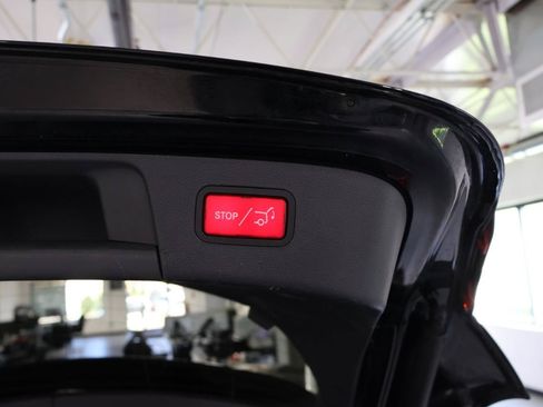 Used 2018 Mercedes-Benz GLA 250 image 36