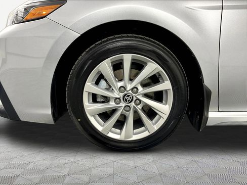 Used 2023 Toyota Camry SE FWD image 33