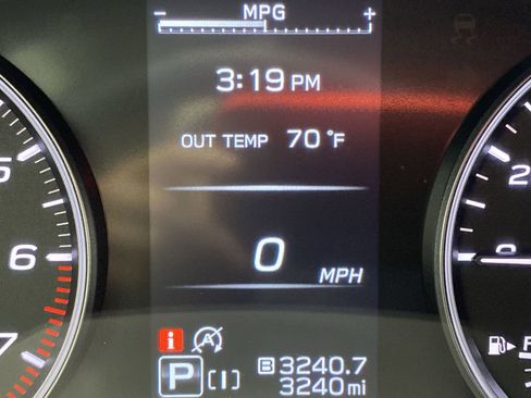 Certified 2025 Subaru Crosstrek 2.0i Premium AWD/4WD image 15