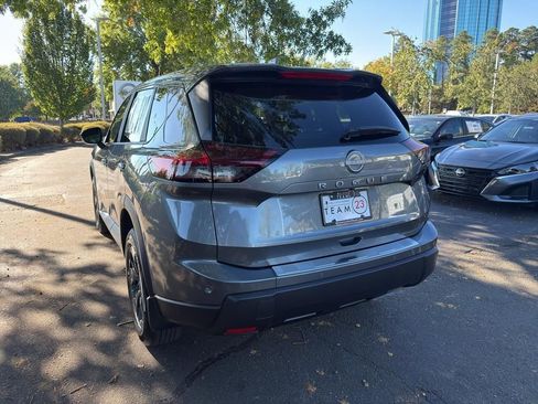 New 2026 Nissan Rogue SV image 4