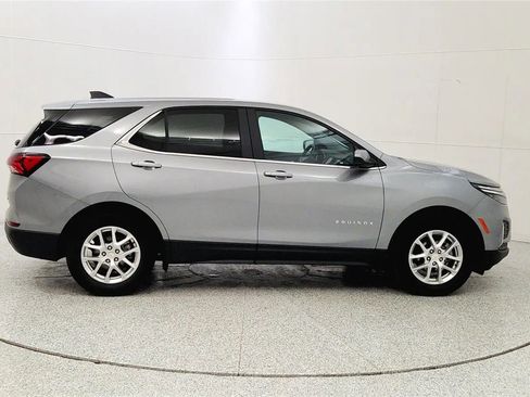 Used 2024 Chevrolet Equinox LT w/ LPO, Floor Liner Package image 8