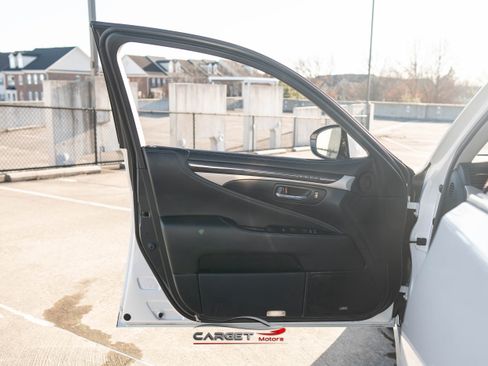 Used 2017 Lexus LS 460 AWD w/ Comfort Package image 40