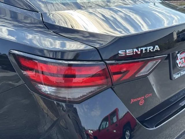 Used 2024 Nissan Sentra S FWD image 11