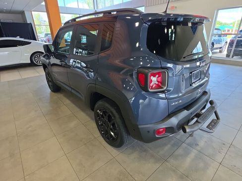 Used 2021 Jeep Renegade Limited w/ Trailer Tow Group AWD/4WD image 12