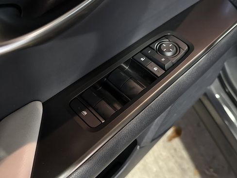 Certified 2026 Lexus UX 300h AWD w/ Accessory Package (P1) image 9