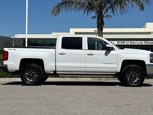Used 2017 Chevrolet Silverado 1500 LT w/ LT Eassist Package AWD/4WD image 2