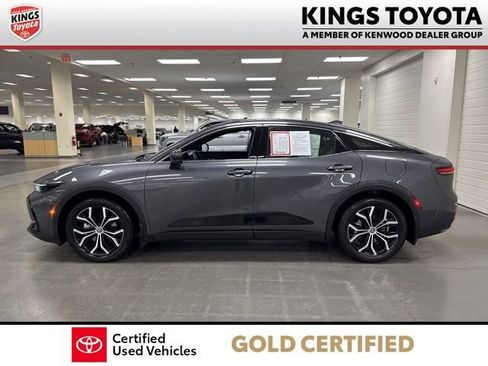 Certified 2023 Toyota Crown XLE image 5