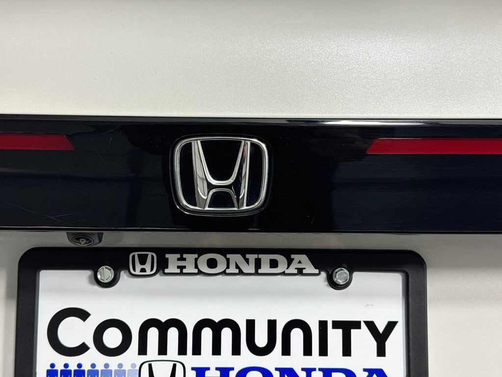 Used 2023 Honda Accord EX image 41
