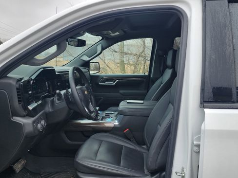 Certified 2025 Chevrolet Silverado 1500 LT image 7