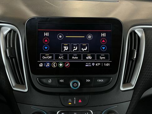 Used 2024 Chevrolet Malibu LT image 31