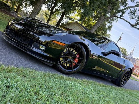 Used 2008 Chevrolet Corvette Z06 w/ Preferred Equipment Group RWD image 4