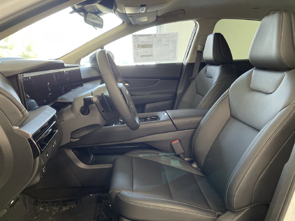 Certified 2025 Nissan Murano SV AWD/4WD image 24