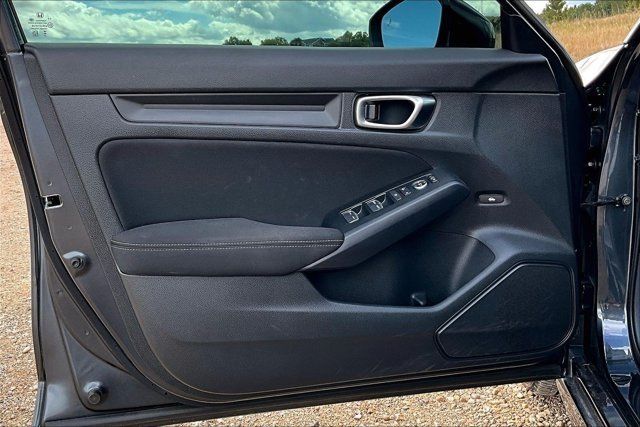 Used 2025 Honda Civic Sport image 20