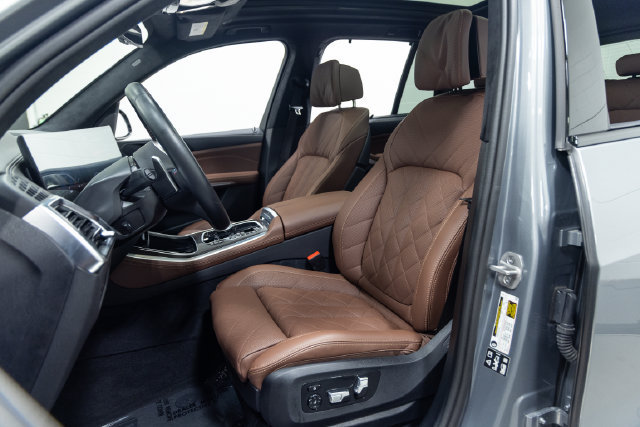 Certified 2026 BMW X5 M60i AWD/4WD image 22