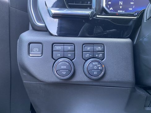 Used 2023 Chevrolet Silverado 1500 RST w/ RST All Star Premium Package AWD/4WD image 18