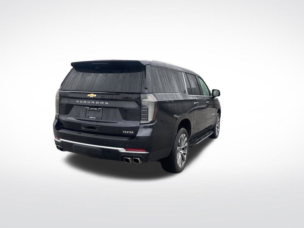 Used 2025 Chevrolet Suburban High Country AWD/4WD image 5