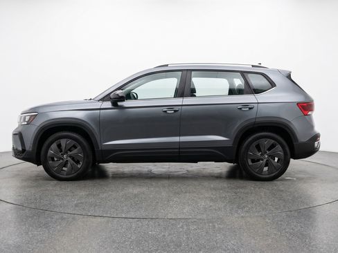 Used 2025 Volkswagen Taos S image 5