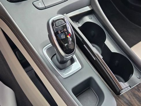 Used 2017 Buick LaCrosse Essence w/ Sun and Shade Package FWD image 23