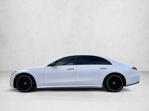 Certified 2025 Mercedes-Benz S 580e 4MATIC Sedan image 6