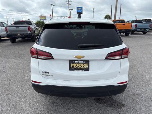 Used 2023 Chevrolet Equinox LS w/ LS Convenience Package FWD image 7