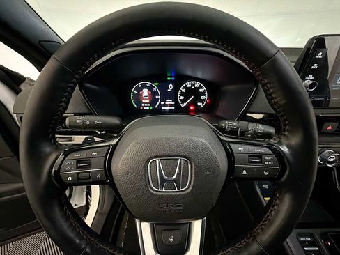 Used 2024 Honda CR-V Sport Touring image 13