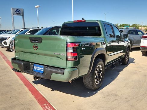 Used 2022 Nissan Frontier PRO-4X AWD/4WD image 7