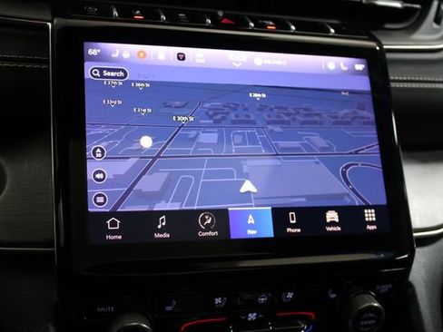 Used 2022 Jeep Grand Cherokee L Overland AWD/4WD image 17