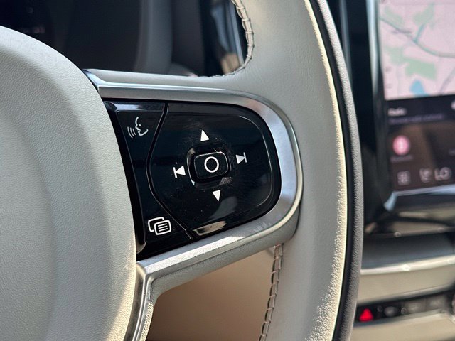 Certified 2024 Volvo XC60 T8 Plus w/ Climate Package AWD/4WD image 27
