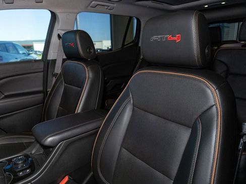 Used 2021 GMC Acadia AT4 w/ Trailering Package AWD/4WD image 8