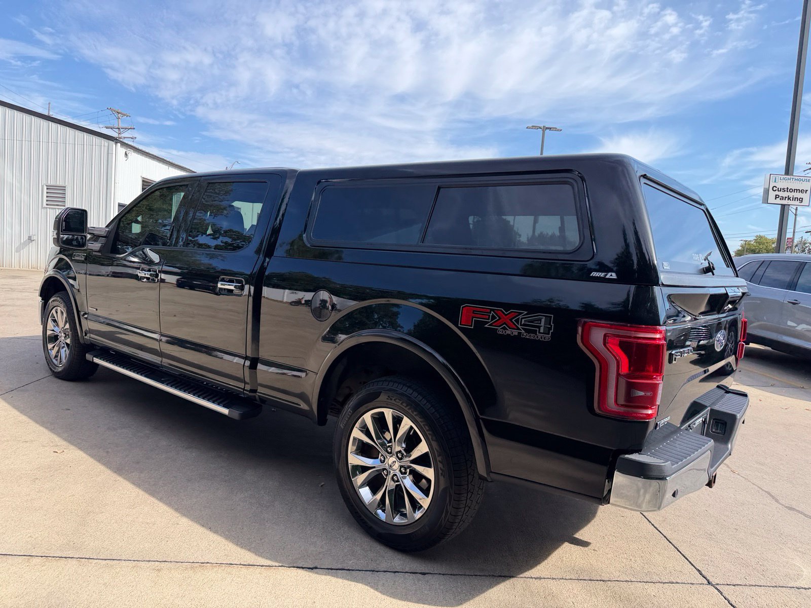 Used 2016 Ford F150 Lariat w/ Equipment Group 502A Luxury AWD/4WD image 29