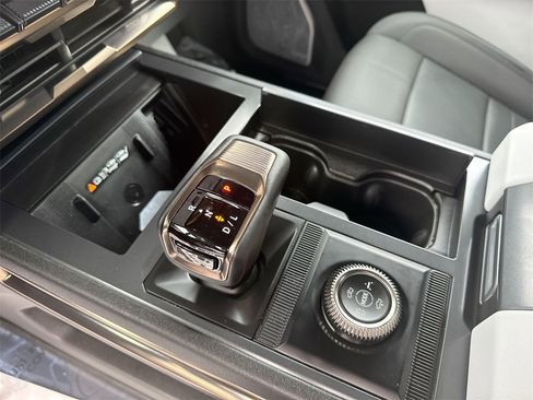 Used 2024 GMC Hummer EV 3X image 23