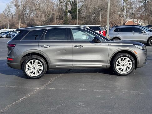 Used 2022 Lincoln Corsair FWD image 4