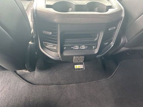 Used 2025 RAM 1500 Laramie AWD/4WD image 43