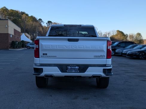 Used 2019 Chevrolet Silverado 1500 High Country image 8