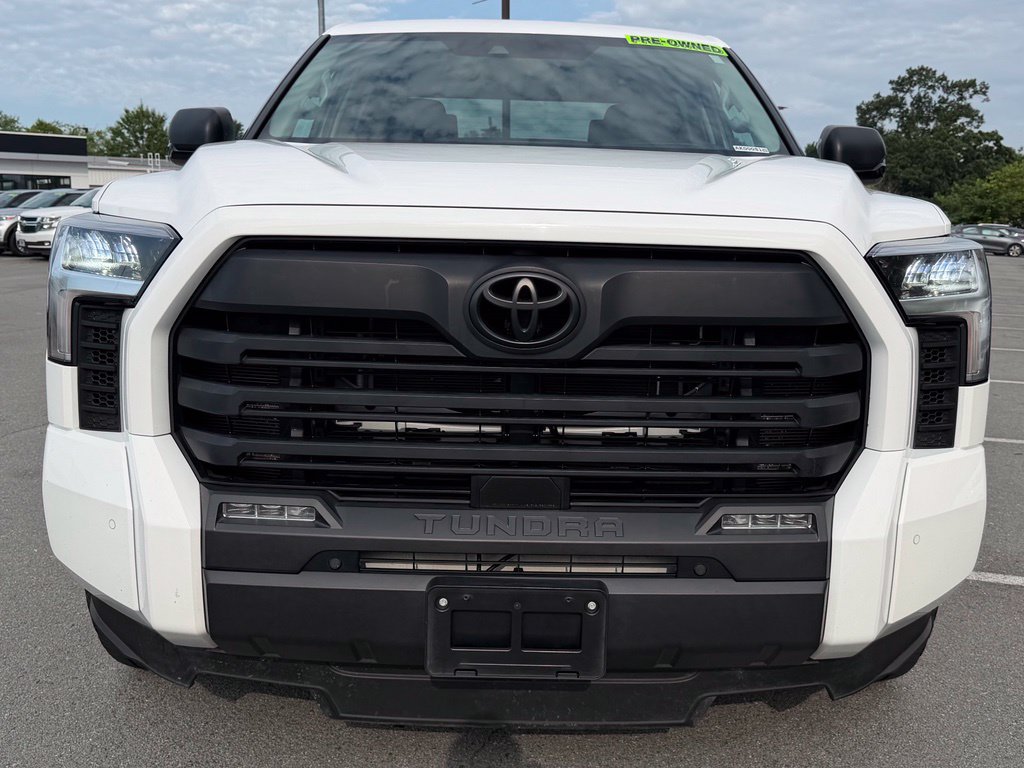 Used 2023 Toyota Tundra SR5 w/ SR5 Convenience Package AWD/4WD image 2
