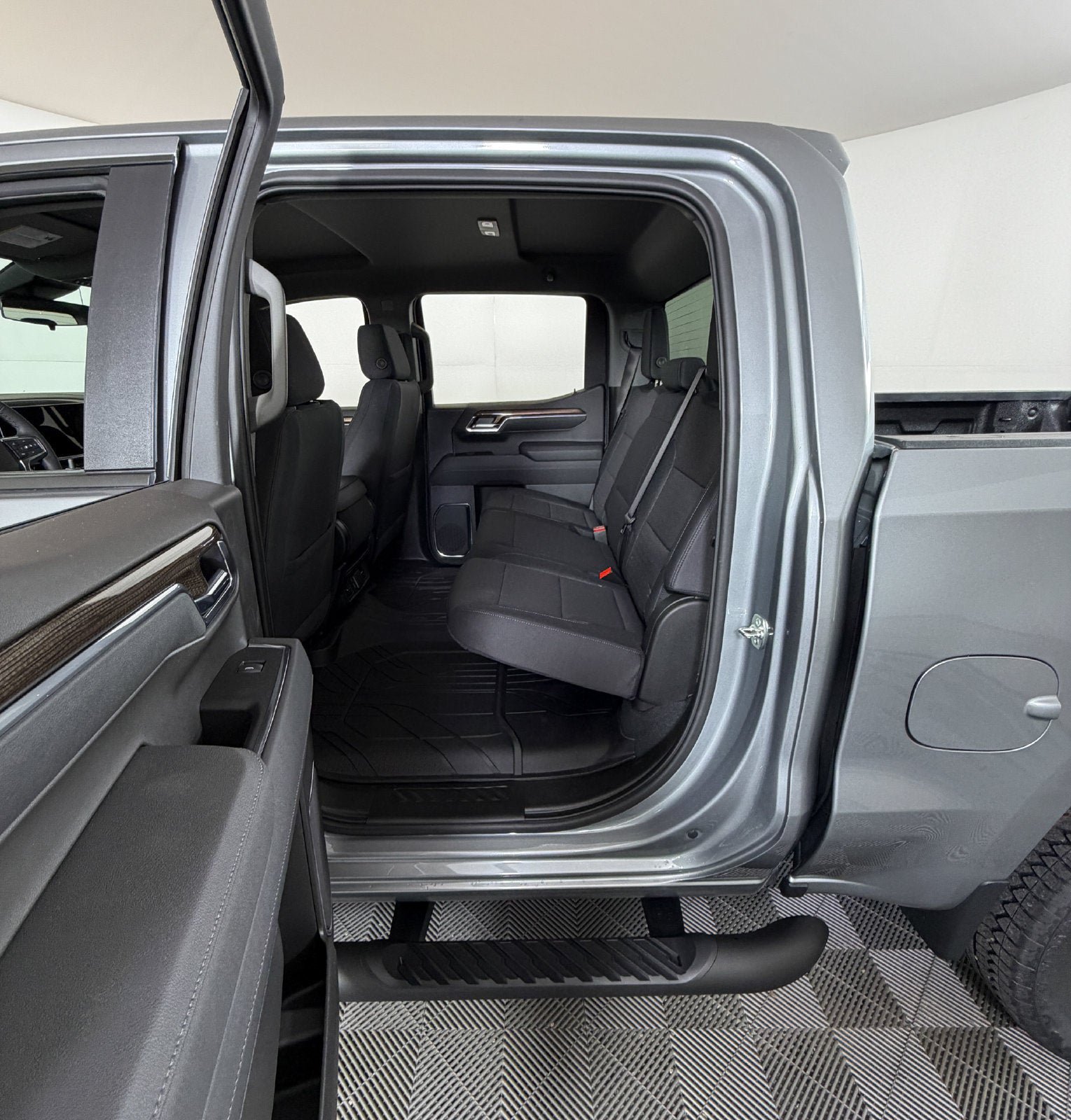 New 2026 Chevrolet Silverado 1500 RST w/ RST Select Package RWD image 7