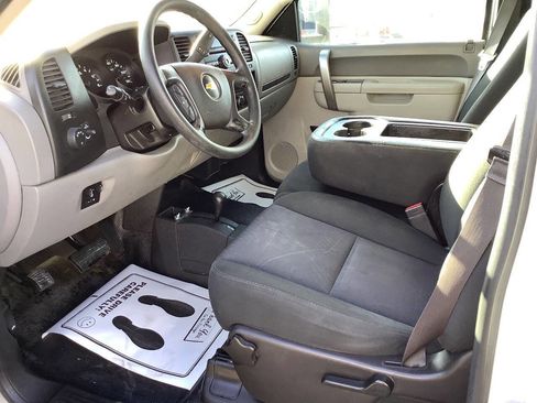 Used 2013 Chevrolet Silverado 1500 W/T image 28