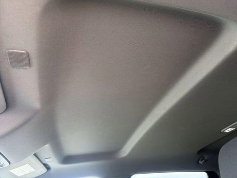 Used 2025 Chevrolet Silverado 1500 LT AWD/4WD image 19