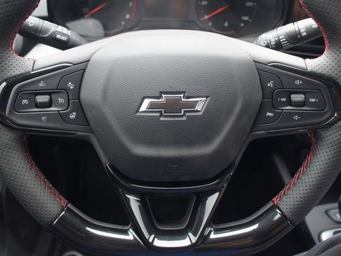 New 2026 Chevrolet Trax LS image 7