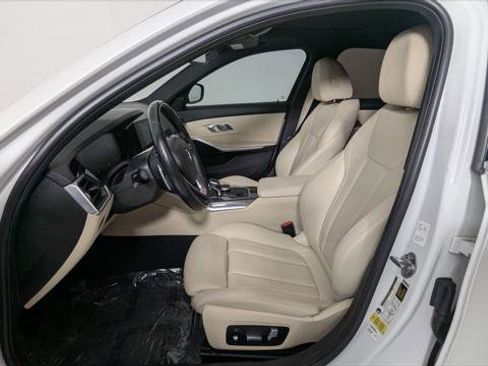 Used 2020 BMW 330i Sedan w/ Convenience Package image 14