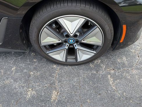 Used 2023 BMW i4 eDrive35 w/ Parking Assistance Package RWD image 39