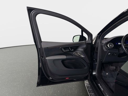 Used 2024 Mercedes-Benz EQS 450+ 4MATIC SUV w/ Exclusive Trim Package image 37