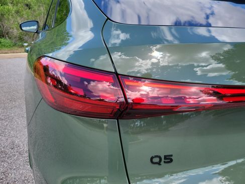 New 2026 Audi Q5 Premium Plus AWD/4WD image 10