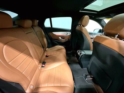 Used 2023 Mercedes-Benz GLC 300 4MATIC Coupe image 27