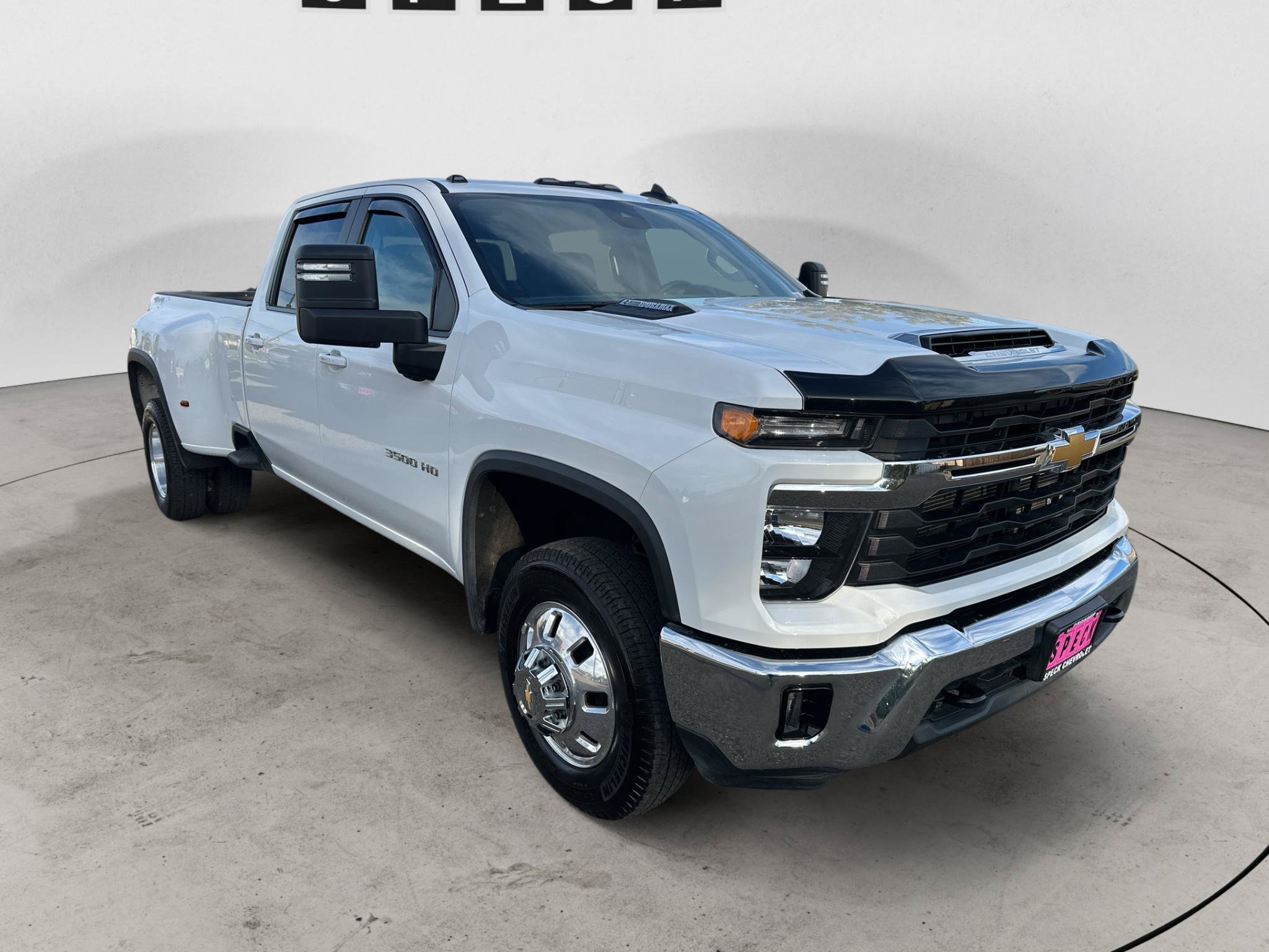 Used 2026 Chevrolet Silverado 3500 LT AWD/4WD image 7